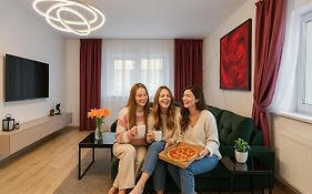 Blue Moon Apartments